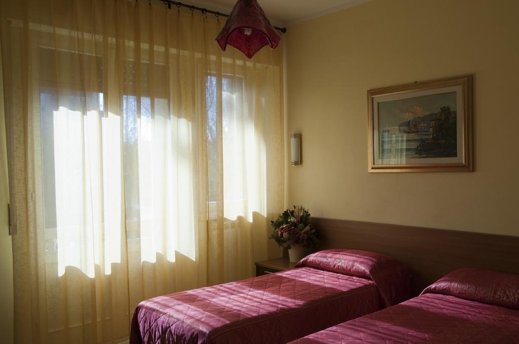 Hotel Il Cavaliere Nero 티레니아 객실 사진