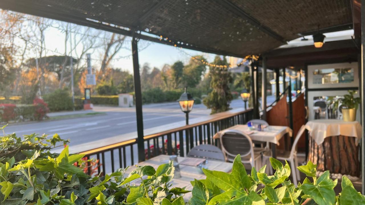 Hotel Il Cavaliere Nero 티레니아 외부 사진
