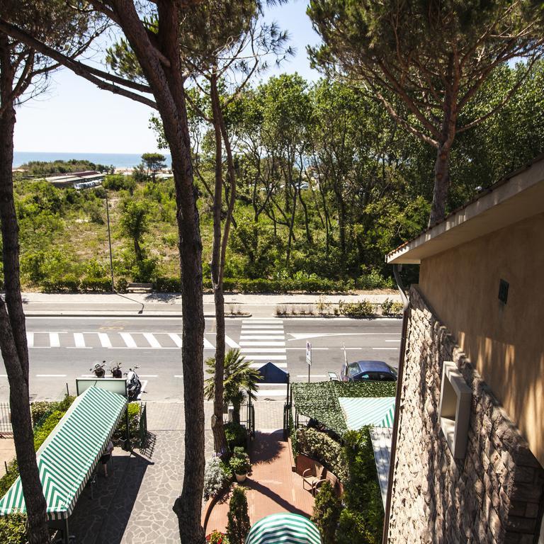 Hotel Il Cavaliere Nero 티레니아 외부 사진